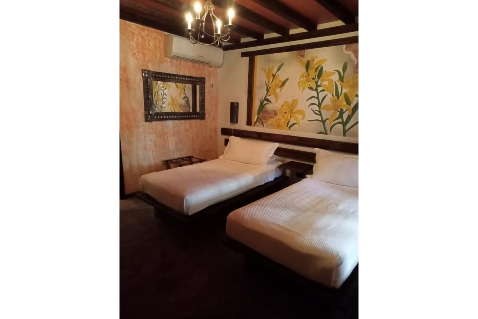 Boutique De Flores Hotel Loreto (Baja California Sur)